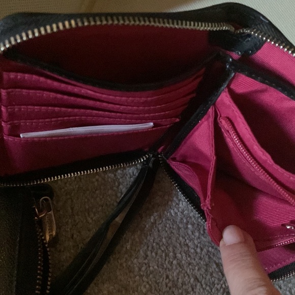 Wallet - Picture 4 of 7